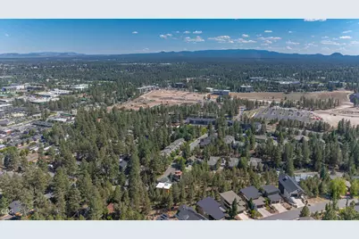 1710 SW Knoll Avenue, Bend, OR 97702 - Photo 11