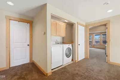 61390 Merriewood Court, Bend, OR 97702 - Photo 21