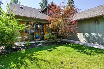 19863 Porcupine Drive, Bend, OR 97702 - Photo 3