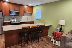 56856 Enterprise Dr, Bend, OR 97707 - Photo 3
