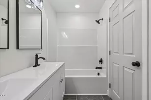 5220 Hwy 227, Trail, OR 97541 - Photo 21