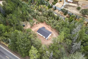 5220 Hwy 227, Trail, OR 97541 - Photo 37