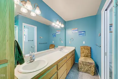 537 SW Wagner Meadows Drive, Grants Pass, OR 97526 - Photo 15