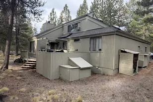 57384 Acacia Ln, Sunriver, OR 97707 - Photo 7
