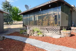 20037 Lefever St, Klamath Falls, OR 97603 - Photo 7