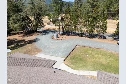 2749 Jumpoff Joe Creek Road, Grants Pass, OR 97526 - Photo 35