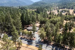 2749 Jumpoff Joe Creek Rd, Grants Pass, OR 97526 - Photo 43