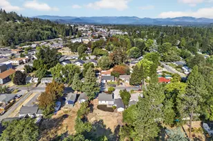 1409 Florence Ln, Grants Pass, OR 97527 - Photo 39