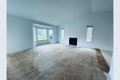 2026 NE Hall Circle, Bend, OR 97701 - Photo 3