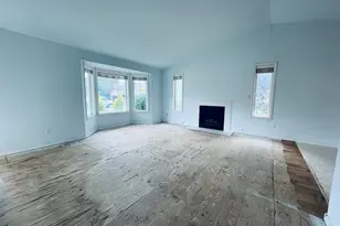 2026 NE Hall Circle, Bend, OR 97701 - Photo 3