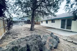 2026 NE Hall Circle, Bend, OR 97701 - Photo 31