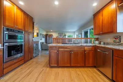 1071 Wildwood Way, Ashland, OR 97520 - Photo 13