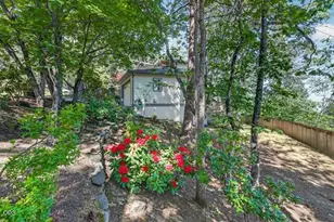 1071 Wildwood Way, Ashland, OR 97520 - Photo 41
