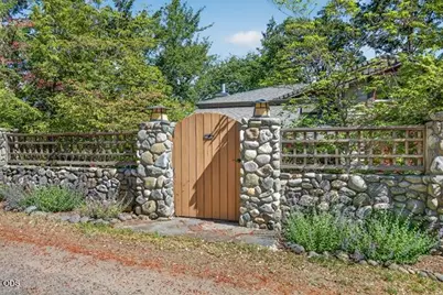 1071 Wildwood Way, Ashland, OR 97520 - Photo 55