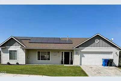 351 Lincoln Avenue, Umatilla, OR 97882 - Photo 1