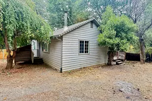 122 Sunny Valley Loop, Wolf Creek, OR 97497 - Photo 7