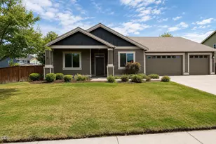 3707 Birddog Dr, Klamath Falls, OR 97603 - Photo 1