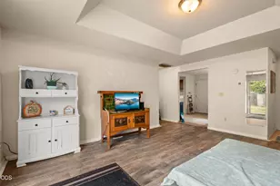 447 Mace Rd, Medford, OR 97501 - Photo 7