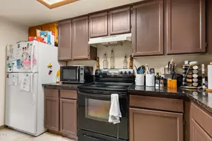 447 Mace Rd, Medford, OR 97501 - Photo 13
