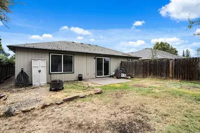 447 Mace Road, Medford, OR 97501 - Photo 23