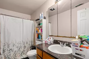 447 Mace Rd, Medford, OR 97501 - Photo 17