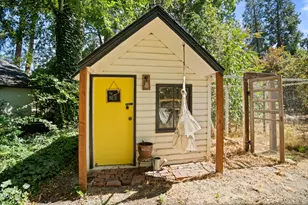 3184 Old Stage Rd, Central Point, OR 97502 - Photo 47