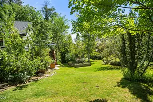 3184 Old Stage Rd, Central Point, OR 97502 - Photo 49