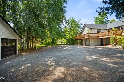 3184 Old Stage Road, Central Point, OR 97502 - Photo 53