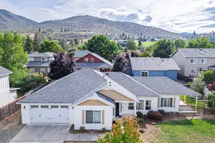 1630 Summer Pl, Talent, OR 97540 - Photo 1