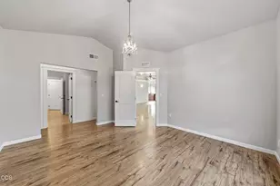 1630 Summer Pl, Talent, OR 97540 - Photo 35