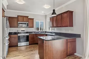 1630 Summer Pl, Talent, OR 97540 - Photo 15
