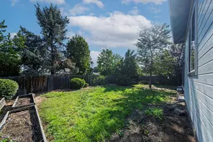1513 Lithia Way, Talent, OR 97540 - Photo 35