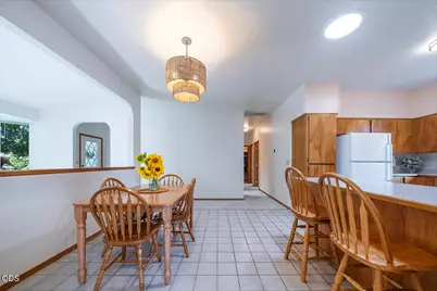 1513 Lithia Way, Talent, OR 97540 - Photo 11