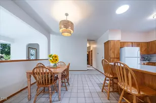 1513 Lithia Way, Talent, OR 97540 - Photo 11