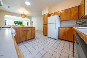 1513 Lithia Way, Talent, OR 97540 - Photo 17