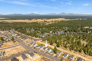 16610 Pne Crk Dr, La Pine, OR 97739 - Photo 3