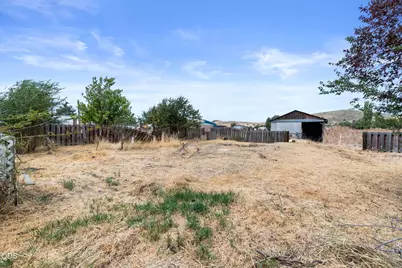 2717 Old Midland Road, Klamath Falls, OR 97603 - Photo 51