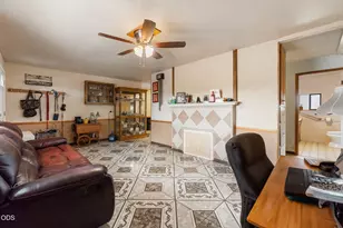 2717 Old Midland Rd, Klamath Falls, OR 97603 - Photo 15