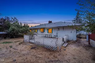 2717 Old Midland Rd, Klamath Falls, OR 97603 - Photo 3