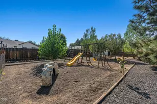 3238 SW Lava Ave, Redmond, OR 97756 - Photo 31