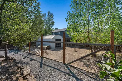 3238 SW Lava Avenue, Redmond, OR 97756 - Photo 33
