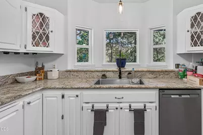 6477 Donaldson Road, Grants Pass, OR 97526 - Photo 11