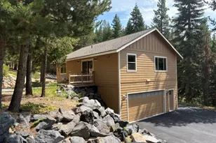 141239 Red Cone Dr, Crescent Lake, OR 97733 - Photo 1