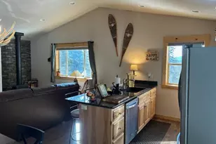 141239 Red Cone Dr, Crescent Lake, OR 97733 - Photo 3