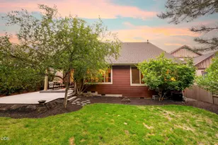 60826 Whitney Pl, Bend, OR 97702 - Photo 5