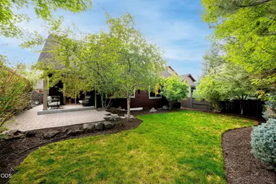 60826 Whitney Place, Bend, OR 97702 - Photo 49