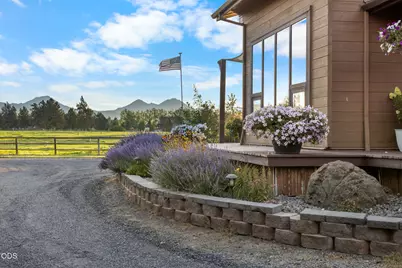 19100 Couch Market Road, Bend, OR 97701 - Photo 49