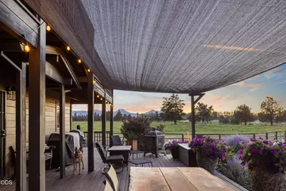 19100 Couch Market Road, Bend, OR 97701 - Photo 51