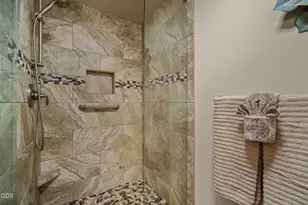 57367 Lake Aspen Ln, Sunriver, OR 97707 - Photo 19
