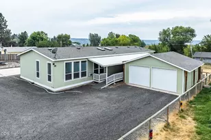 665 NW Apollo Rd, Prineville, OR 97754 - Photo 39
